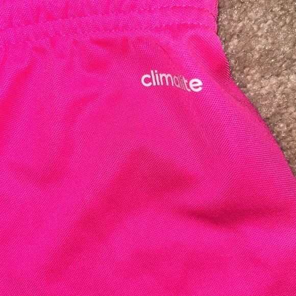 Women’s Adidas Shorts Size XS - Picture 4 of 4